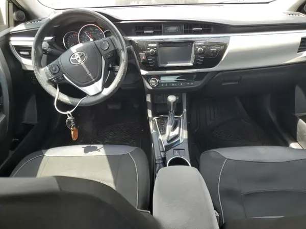 5YFBURHE5GP448011 2016 TOYOTA COROLLA - Image 8