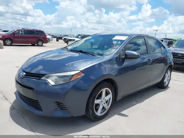 5YFBURHE5GP451281 2016 TOYOTA COROLLA - Image 2