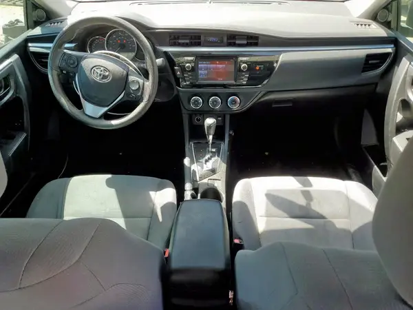 5YFBURHE5GP456240 2016 TOYOTA COROLLA - Image 8