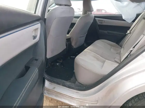 5YFBURHE5GP460577 2016 TOYOTA COROLLA - Image 8