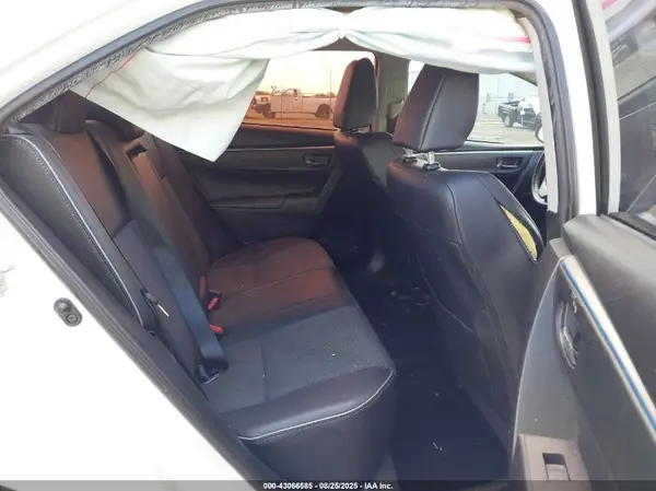 5YFBURHE5GP461325 2016 TOYOTA COROLLA - Image 8