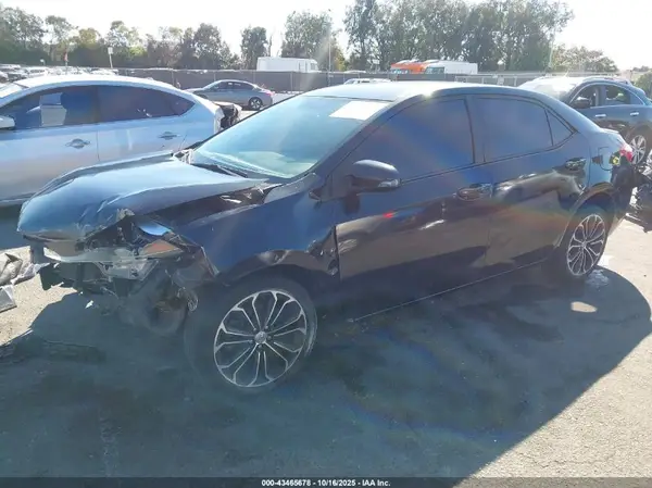 5YFBURHE5GP462393 2016 TOYOTA COROLLA - Image 2