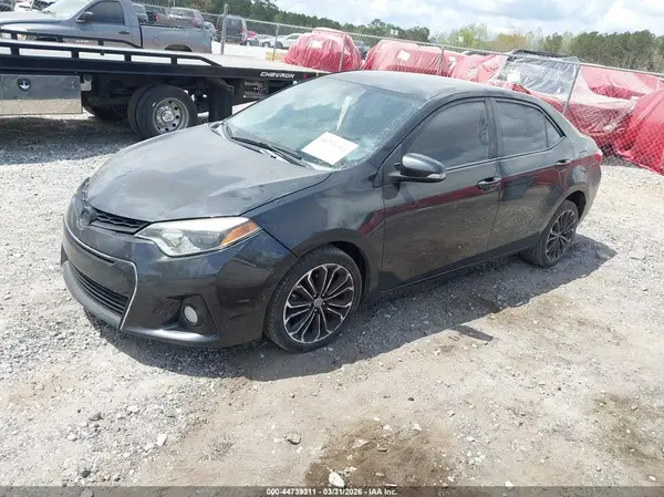 5YFBURHE5GP465309 2016 TOYOTA COROLLA - Image 2