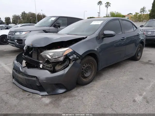 5YFBURHE5GP465312 2016 TOYOTA COROLLA - Image 2