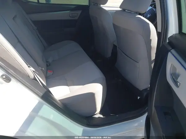 5YFBURHE5GP467450 2016 TOYOTA COROLLA - Image 8