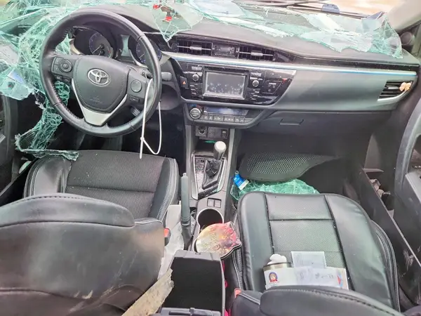5YFBURHE5GP468193 2016 TOYOTA COROLLA - Image 8