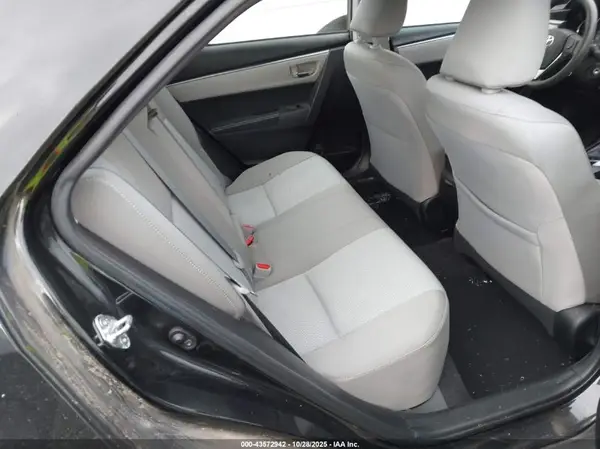 5YFBURHE5GP468520 2016 TOYOTA COROLLA - Image 8