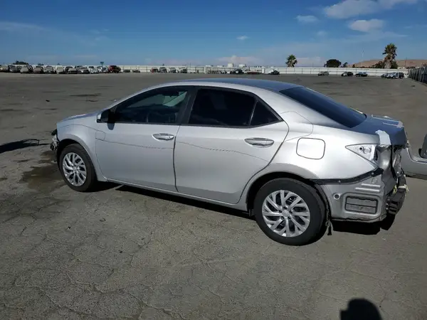 5YFBURHE5GP472034 2016 TOYOTA COROLLA - Image 2