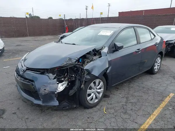 5YFBURHE5GP473779 2016 TOYOTA COROLLA - Image 2