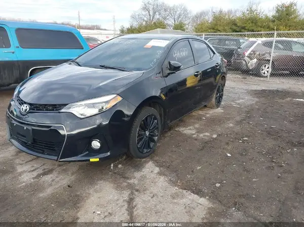 5YFBURHE5GP478285 2016 TOYOTA COROLLA - Image 2
