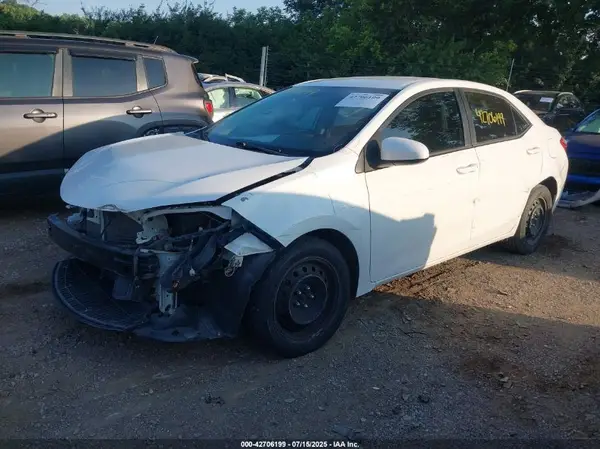 5YFBURHE5GP479288 2016 TOYOTA COROLLA - Image 2