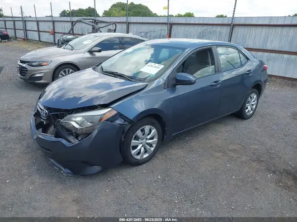 5YFBURHE5GP480635 2016 TOYOTA COROLLA - Image 2