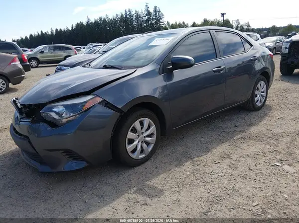 5YFBURHE5GP483633 2016 TOYOTA COROLLA - Image 2