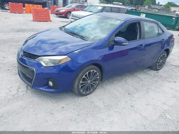 5YFBURHE5GP485463 2016 TOYOTA COROLLA - Image 2