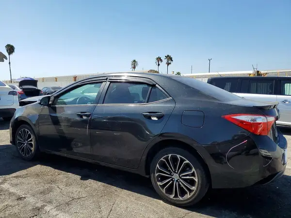 5YFBURHE5GP485995 2016 TOYOTA COROLLA - Image 2