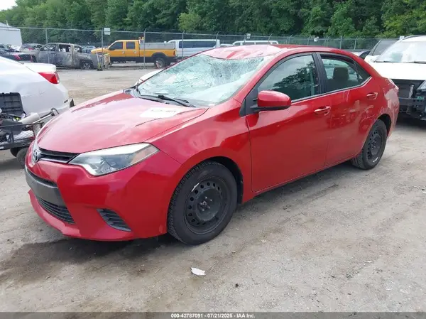 5YFBURHE5GP494373 2016 TOYOTA COROLLA - Image 2