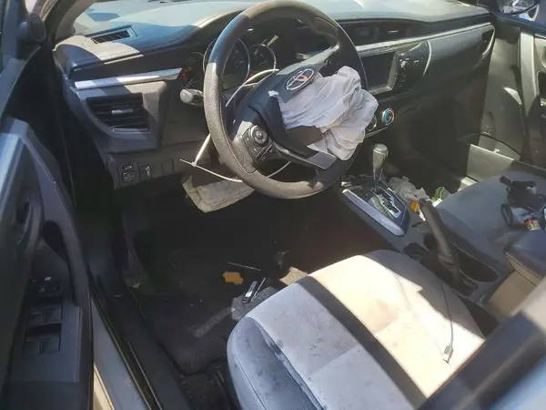 5YFBURHE5GP496592 2016 TOYOTA COROLLA - Image 8