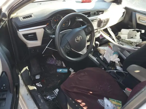 5YFBURHE5GP496799 2016 TOYOTA COROLLA - Image 8