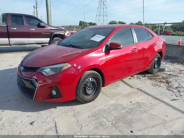 5YFBURHE5GP504139 2016 TOYOTA COROLLA - Image 2