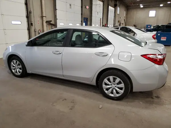 5YFBURHE5GP509406 2016 TOYOTA COROLLA - Image 2