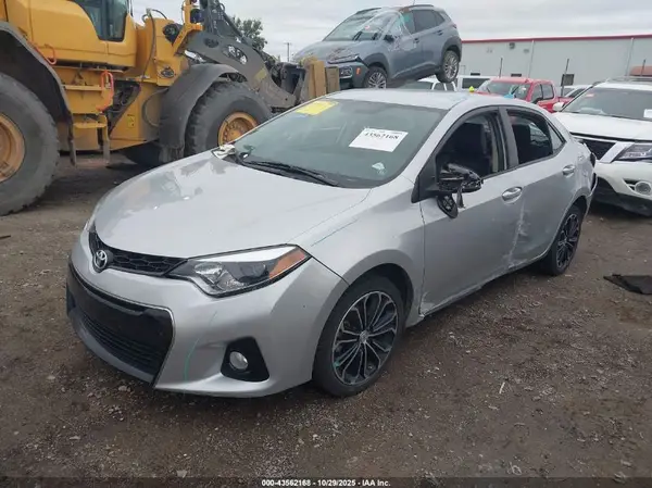 5YFBURHE5GP513200 2016 TOYOTA COROLLA - Image 2