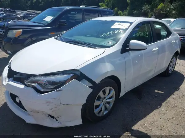 5YFBURHE5GP524388 2016 TOYOTA COROLLA - Image 2