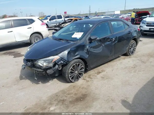 5YFBURHE5GP524584 2016 TOYOTA COROLLA - Image 2