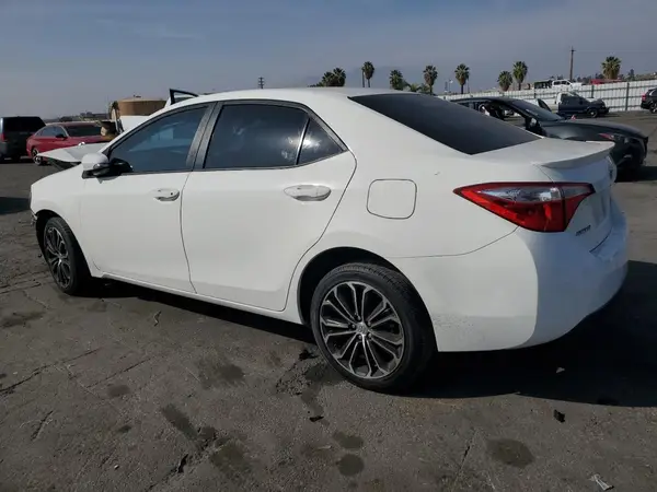 5YFBURHE5GP530210 2016 TOYOTA COROLLA - Image 2