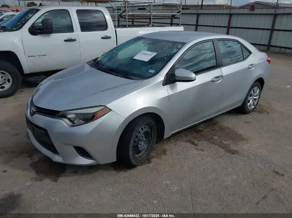 5YFBURHE5GP537531 2016 TOYOTA COROLLA - Image 2