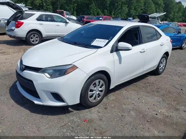 5YFBURHE5GP542325 2016 TOYOTA COROLLA - Image 2