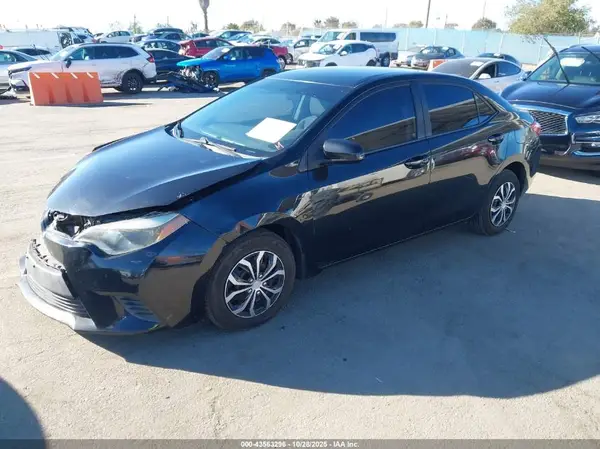 5YFBURHE5GP542678 2016 TOYOTA COROLLA - Image 2