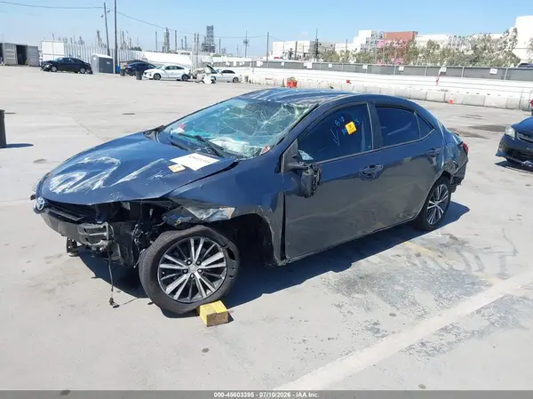 5YFBURHE5GP544821 2016 TOYOTA COROLLA - Image 2