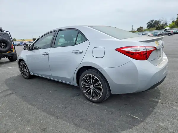5YFBURHE5GP546391 2016 TOYOTA COROLLA - Image 2