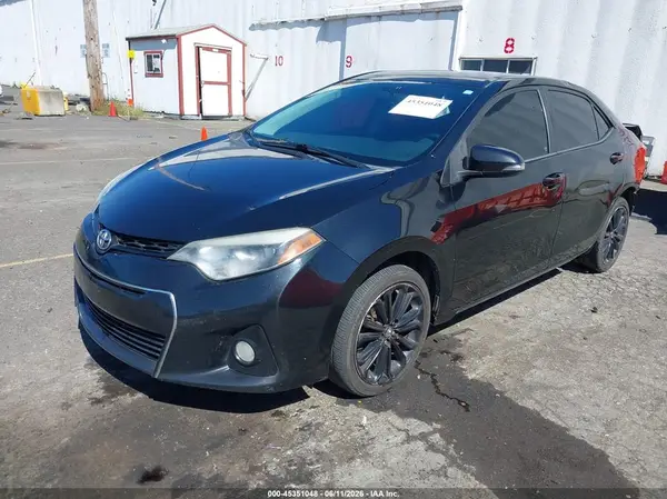 5YFBURHE5GP554457 2016 TOYOTA COROLLA - Image 2