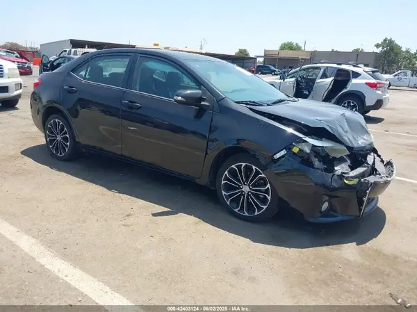 5YFBURHE5GP557505 2016 TOYOTA COROLLA - Image 1