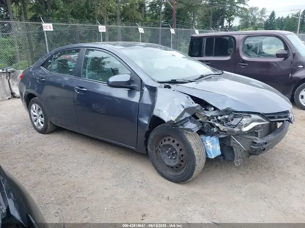 5YFBURHE5GP559285 2016 TOYOTA COROLLA - Image 1