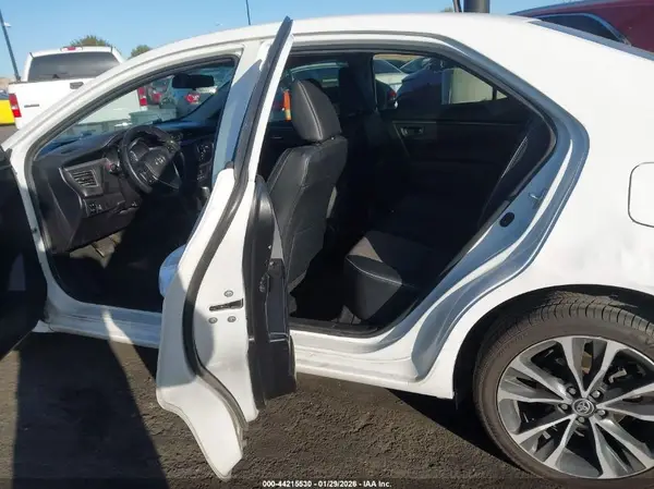 5YFBURHE5GP561540 2016 TOYOTA COROLLA - Image 8
