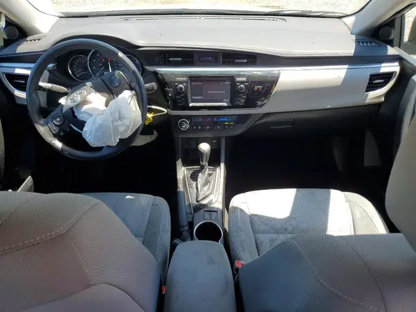 5YFBURHE5GP562803 2016 TOYOTA COROLLA - Image 8
