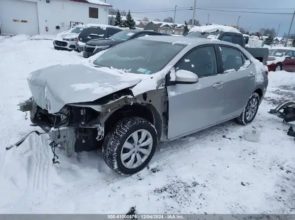 5YFBURHE5GP563224 2016 TOYOTA COROLLA - Image 2