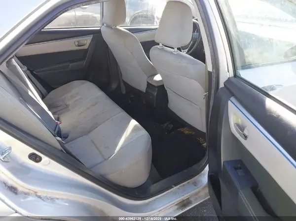 5YFBURHE5GP564616 2016 TOYOTA COROLLA - Image 8