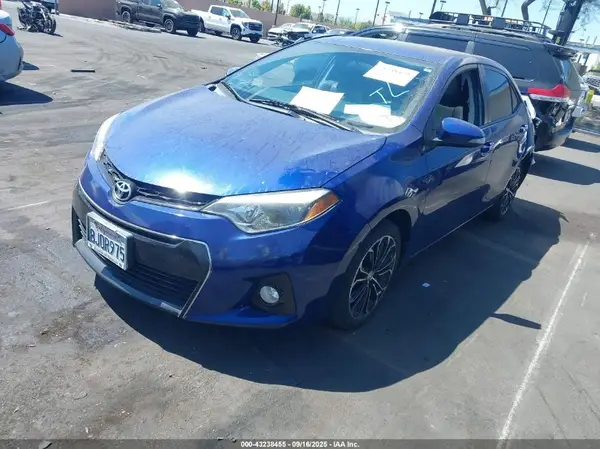 5YFBURHE5GP565488 2016 TOYOTA COROLLA - Image 2