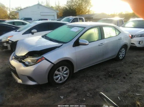 5YFBURHE5GP567323 2016 TOYOTA COROLLA - Image 2