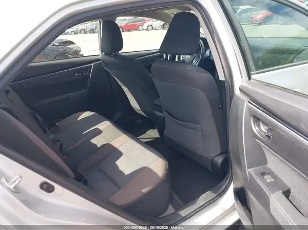 5YFBURHE5HP571227 2017 TOYOTA COROLLA - Image 8