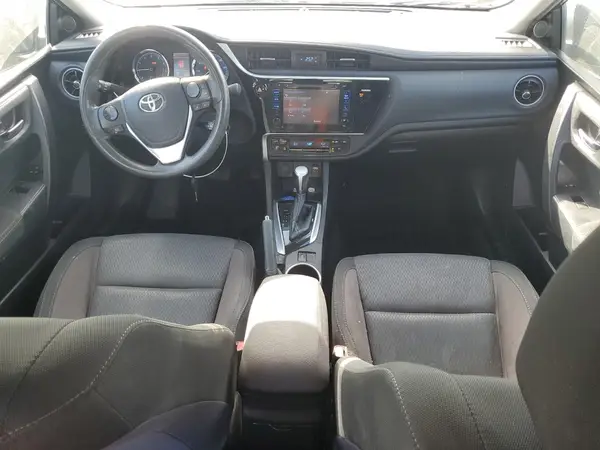 5YFBURHE5HP572183 2017 TOYOTA COROLLA - Image 8