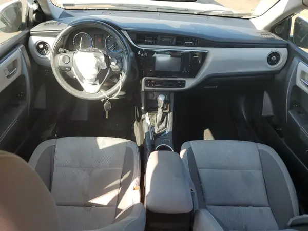 5YFBURHE5HP572801 2017 TOYOTA COROLLA - Image 8