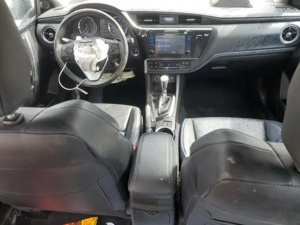 5YFBURHE5HP582650 2017 TOYOTA COROLLA - Image 8
