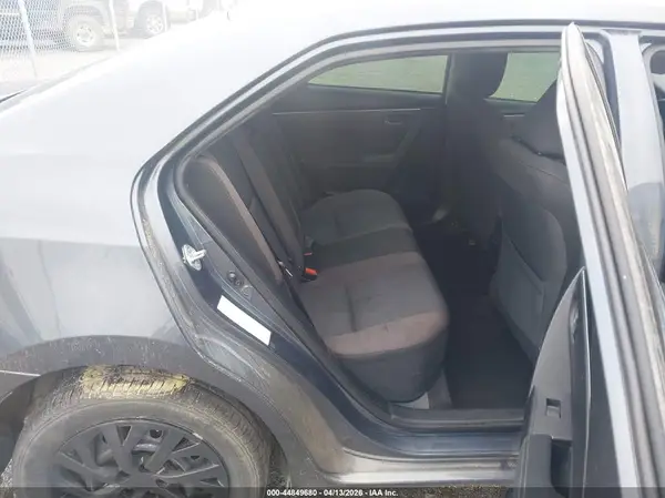 5YFBURHE5HP583054 2017 TOYOTA COROLLA - Image 8