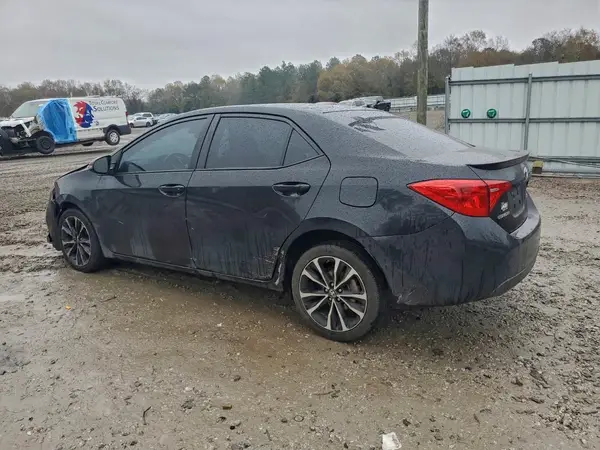 5YFBURHE5HP590800 2017 TOYOTA COROLLA - Image 2