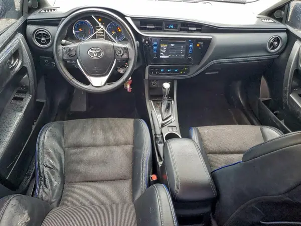 5YFBURHE5HP590800 2017 TOYOTA COROLLA - Image 8