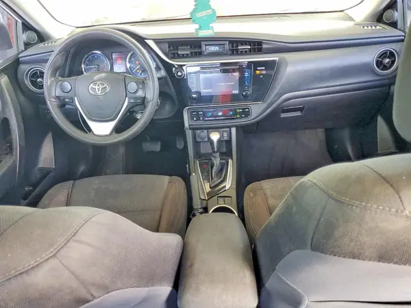 5YFBURHE5HP593387 2017 TOYOTA COROLLA - Image 8